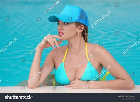 Beautiful Sexy Woman Wears Luxurious Bikini Stock Photo 2277934683 Shutterstock
