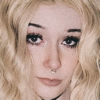 Kiernan Shipka Nude Leaks Page Fapopedia