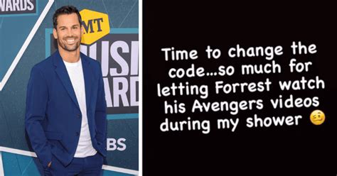 Ex NFL Star S Son Accidentally Posts Photo Of Dad Naked In Shower In Hilarious Parenting Fail