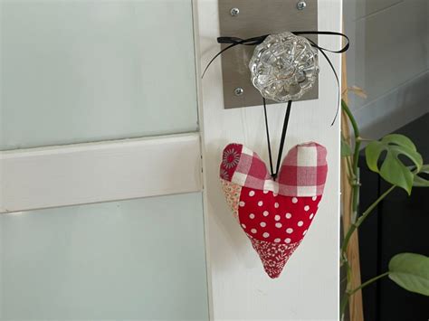 How To Sew A Scrappy Fabric Stuffed Heart Easy Project You Make It