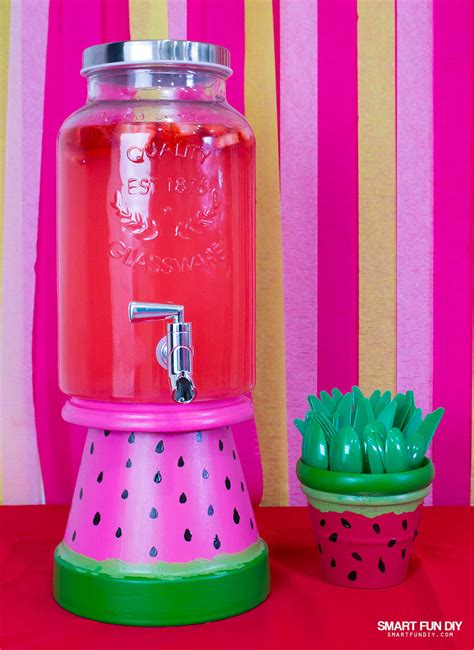 4th of July DIY Terra Cotta Pot Ideas on a Budget