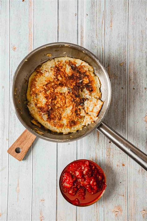 15 Minute Matzo Brei Pizza Recipe