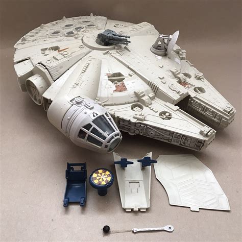 Vintage S Palitoy Star Wars Figure Vehicle Millennium Falcon