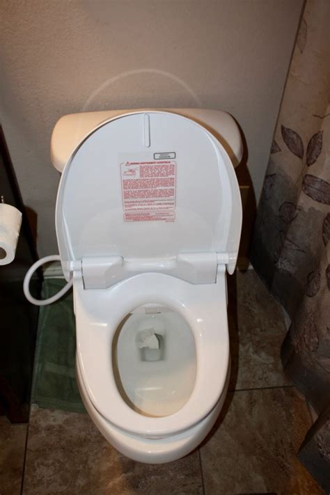 The TOTO WASHLET C200 Bidet Seat Reviewed and Tested