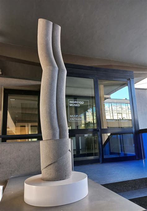 Modesta Accentuazione Dell'interstizio Peribroncovascolare
