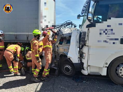 Muertos En La Carretera Suben Los Fallecidos En Accidentes De Tr Fico