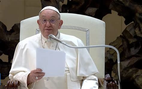 El Papa Francisco Destaca La Alfabetización Como Clave Para Construir