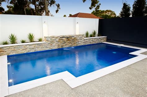 Advantages of Fibreglass Pools