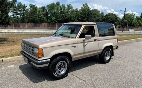 Eddie Bauer Survivor: 1989 Ford Bronco II | Barn Finds