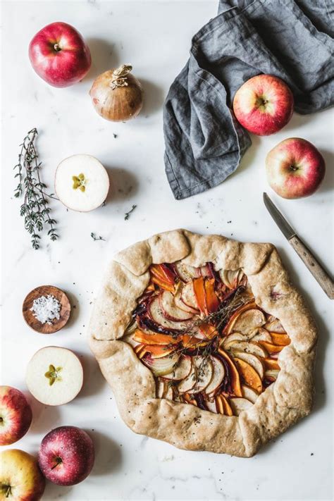 Herzhafte Galette Mit Apfel Rote Bete K Rbis Eat This Foodblog