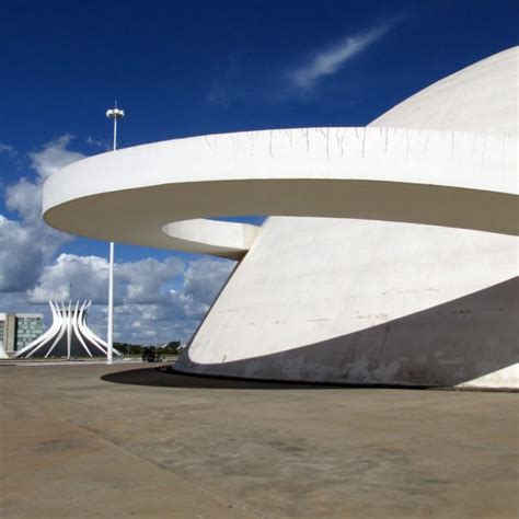 Architecture of Brasilia: a Traveler’s Perspective - Happy Frog Travels