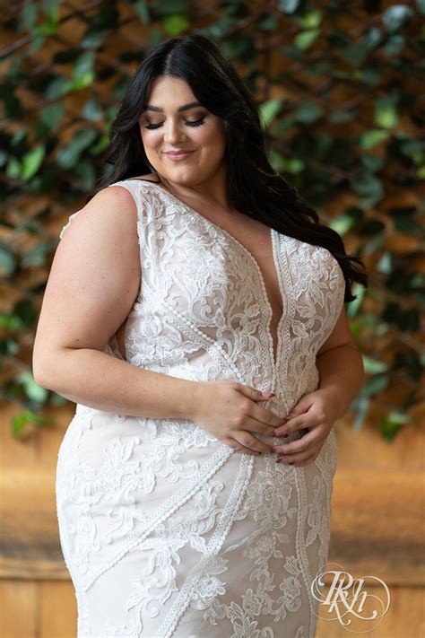 Marilyn By Studio Levana 12 Built In Long Corset Ivory Over Nude Artofit