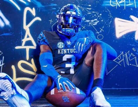 Devin Smith Commits To Kentucky Over Lsu Catsillustrated