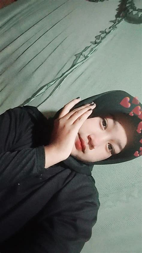 pin  olivia  bocil sd sleep eye mask person mask