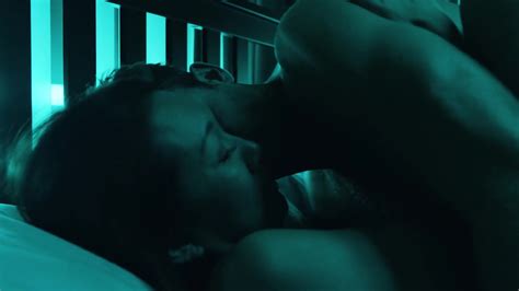 AusCAPS Steve Lund Nude In Affection