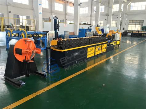 Galvanized Steel Tdc Duct Flange Forming Machine For Square Duct Connection Buy Tdc Duct