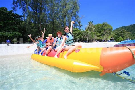 Pattaya Coral Islands Tour With Stopover For Parasailing, Fishing & Banana Boat: Triphobo