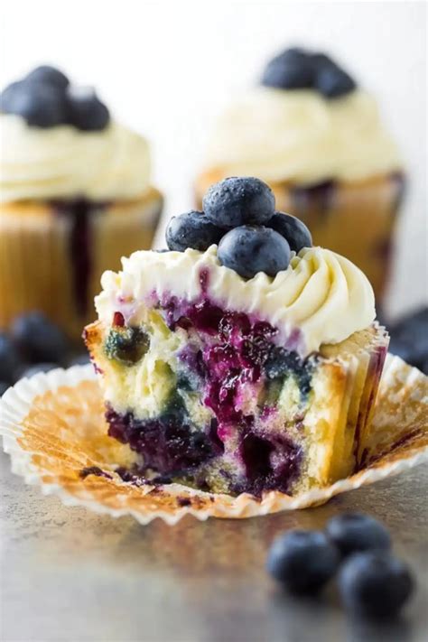 White Chocolate Blueberry Cheesecake Cupcakes – Best Recipe - CookBakeShare