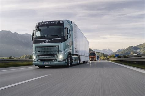 Truck Of The Year 2024 Volvo Fh Electric Kfz Anzeiger