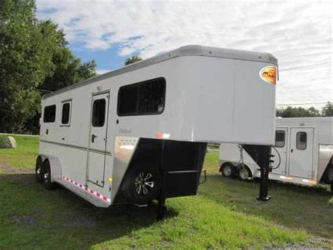 Sundowner Horse trailers for sale in New York