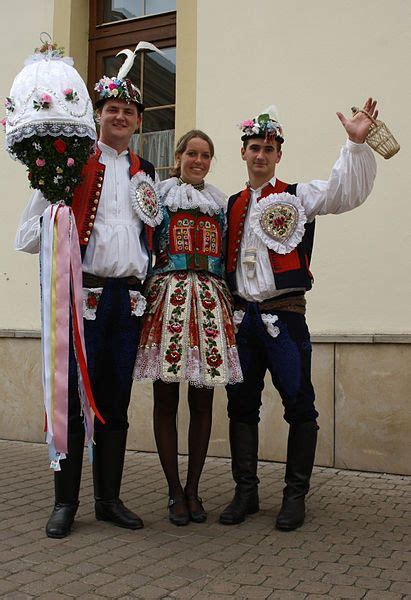 Kroj Dolní Němčí International Festival, International Clothing, Folk ...