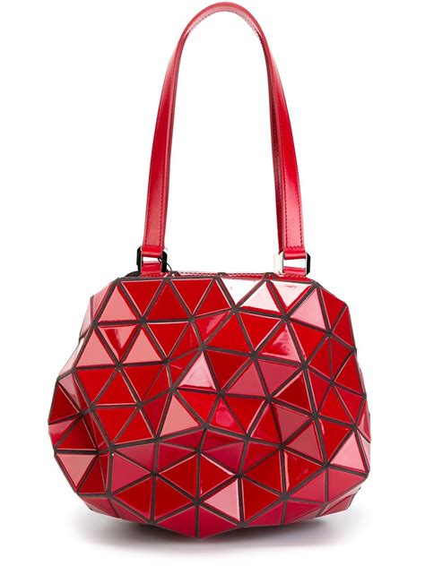 Issey Miyake Planet Shoulder Bag in Red | Lyst