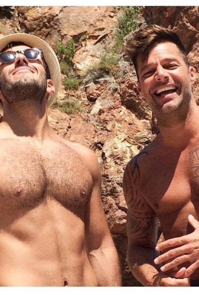 La sorprendente transformación física del esposo de Ricky Martin en los