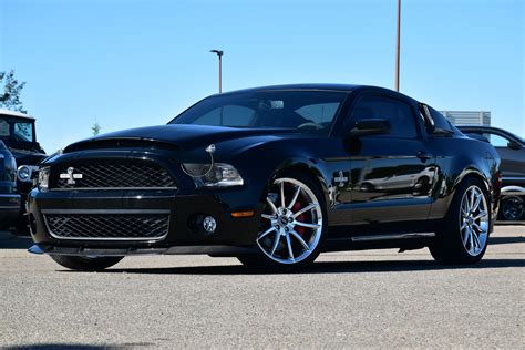 2010 Ford Mustang American Muscle CarZ