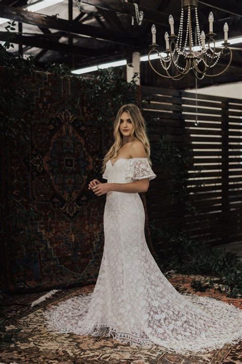 7 Wedding Dress Trends For 2020 Junebug Weddings Off Shoulder