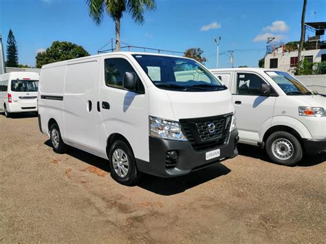 Nissan Urvan Techo Bajo El Yaque Motors Srl