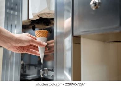 Automated Soft Serve Ice Cream Dispenser Stock Photo 2289457287 ...