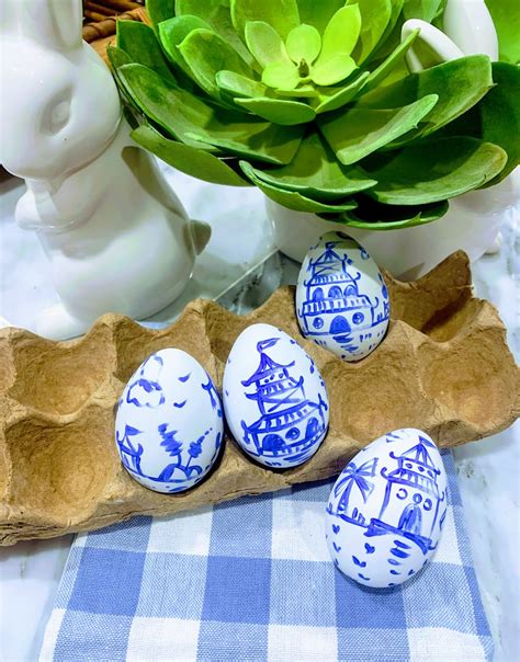 mollie's mom: Chinoiserie Easter Eggs