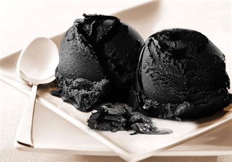 Black Ice Cream Trend Hits Tel Aviv Israel News Jerusalem Post