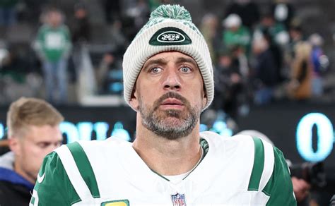 Aaron Rodgers Makes Tough Admission About All Of His Jets Teammates