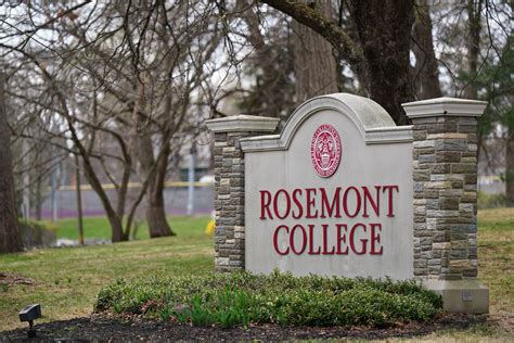 Inside rosemont theater rosemont illinois sits a shocking history 6
