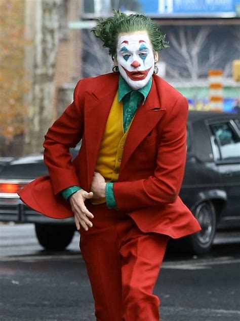 Joaquin Phoenixarthur Fleckthe Joker Costume Diy Cosplay Guide Ujacket