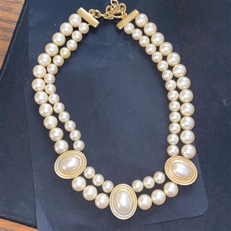 Monet Pearls Necklace Choker Authentic Vintage Gem