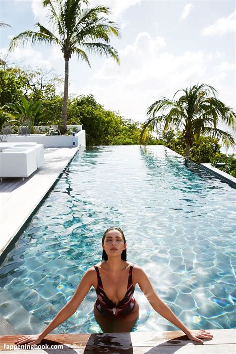 Mia Kang Nude OnlyFans Leaks Fappening FappeningBook