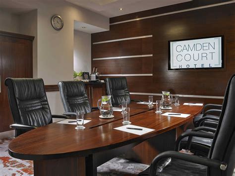 The Gallery Boardroom - A Dublin meeting room for Hire – HeadBox