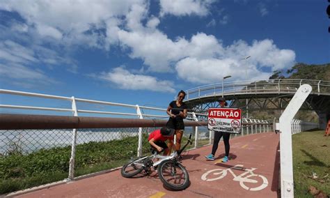 Ciclistas E Pedestres Ignoram Interdi O Na Ciclovia Tim Maia Jornal