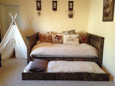 Diy Day Bed