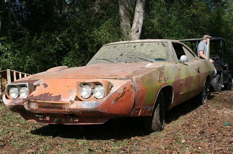 Barn Find Dodge Daytona Charger Discovered In Alabama Hot Rod