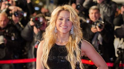 Hospitalizan Al Padre De Shakira En Barcelona Su Estado De Salud Es