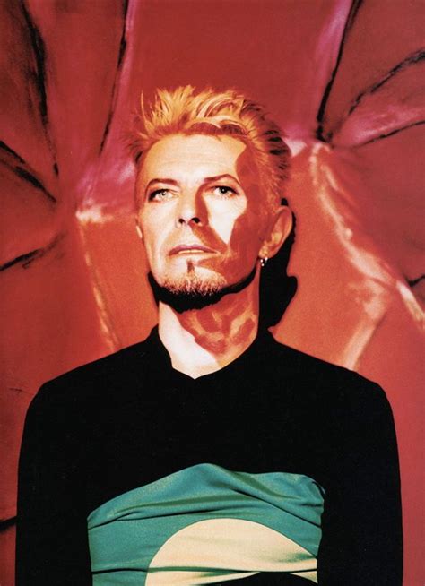 115 best Earthling Era David Bowie images on Pinterest | David bowie ...