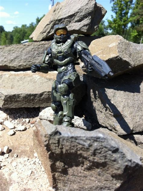 Halo 4 Master Chief Action Figure McFarlane Toys Series 1 Review - Halo ...