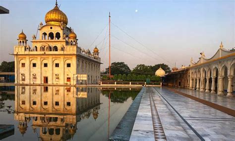 Most Iconic Gurdwaras In Delhi Gurudwara India Tours