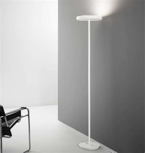 Piantana Moderna In Metallo Nero O Bianco Gx Colonna Pt Ideal Lux