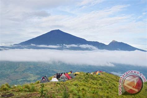 Jalur Pendakian Gunung Rinjani Ditutup ANTARA News