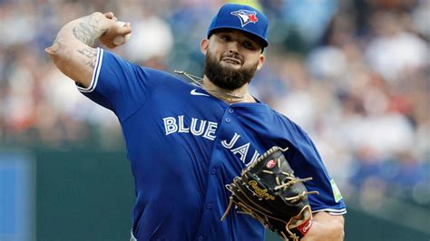 Alek Manoah Injury Update Blue Jays Righty Seeking Second Opinion On