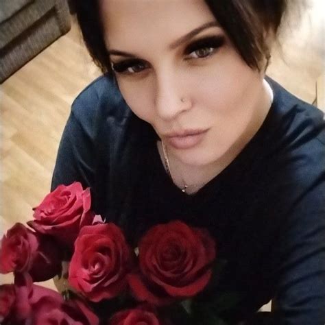 Mommy Ilona Cam Model Free Live Sex Show Chat Stripchat